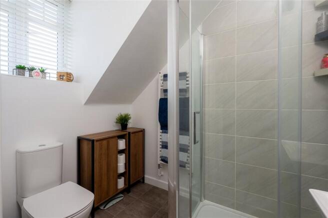 4 bed Semi-Detached for sale Image 9