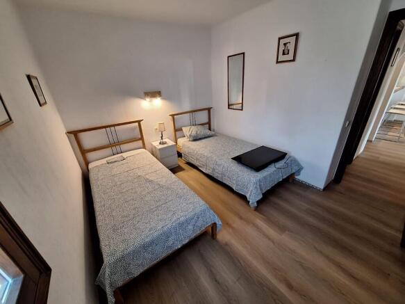 e689759a-f729-4e3d-a