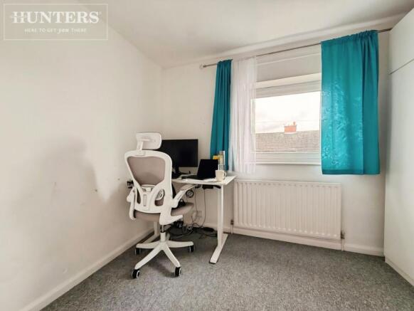 3 bed House to rent Image 8