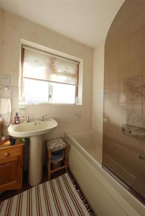 52 Brandreth Rd 0252.JPG