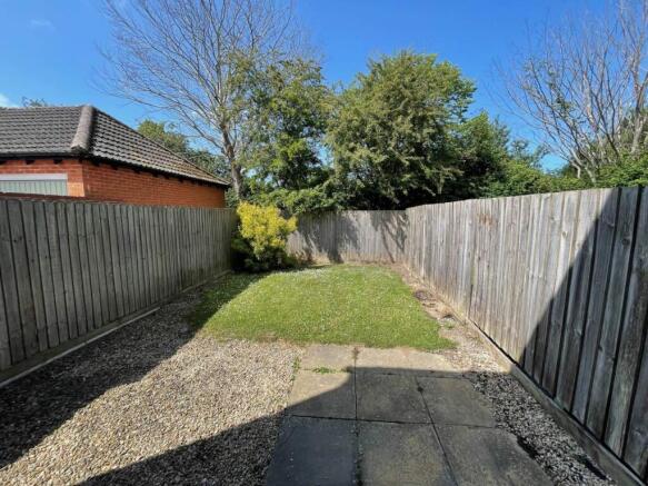 sloe close 27 garden