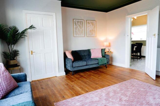 3 bed Terraced for sale Image 8