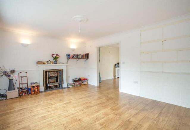 Reception Room 2.jpg