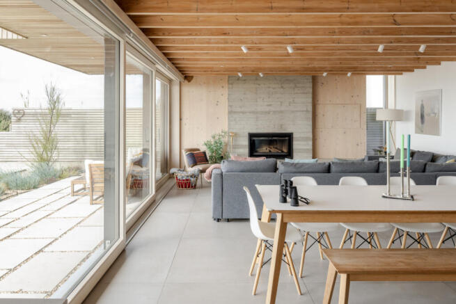 279919 - 20250424-THE-SEA-HOUSE_CAMBER_TMH-1_HI...