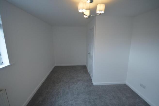 2 bed Maisonette to rent Image 11