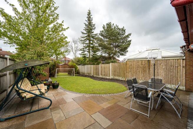 Coronation Road Garden