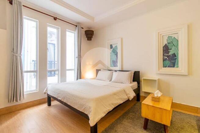 14 Bedroom Hostel For Sale - Night market Area, Siem Reap