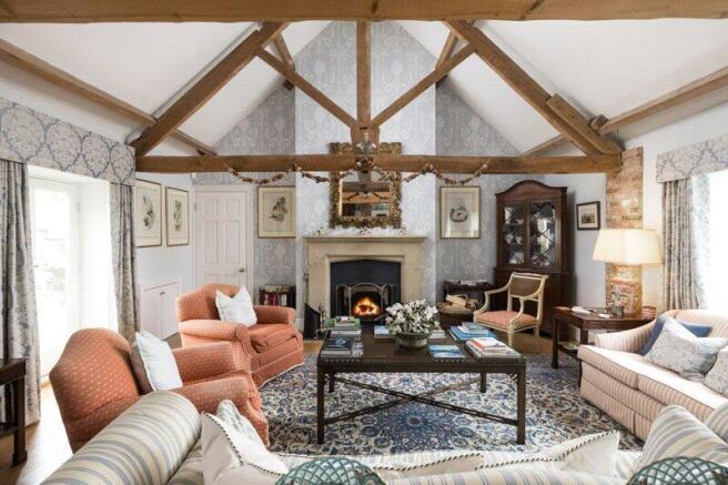 5 bed Barn Conversion for sale Image 4