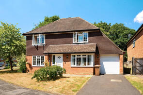 20, Fortune Drive, Cranleigh GU6 8DH