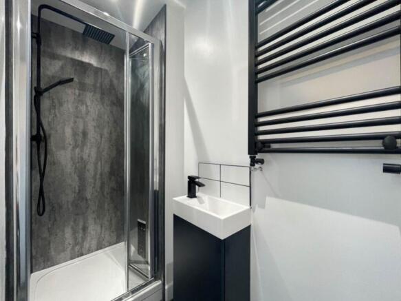 Lrg_ensuite
