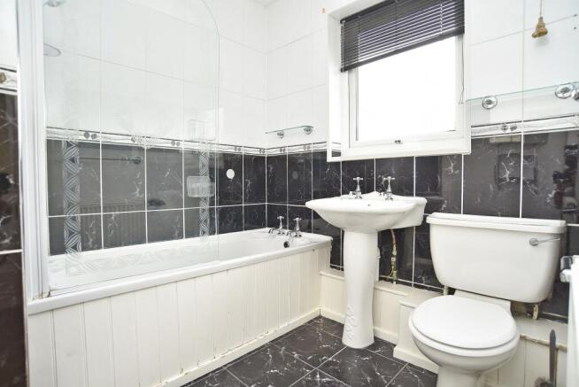 2 bed Terraced for sale Image 10