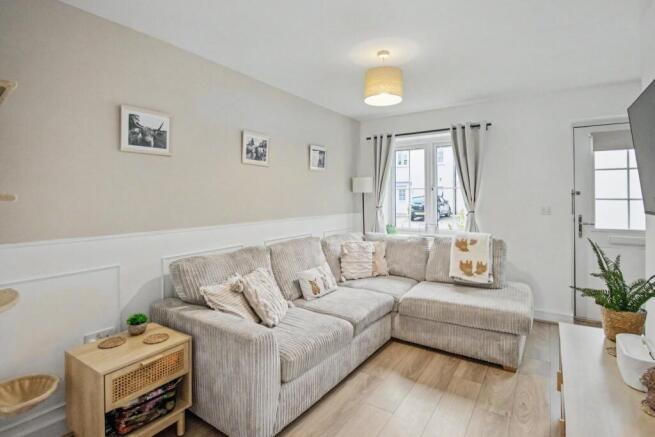 Turner Crescent, Postwick, Norfolk, NR13 5GJ photo 4