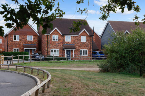 Drewell Close, Horley, Surrey, RH6
