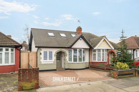 Alma Avenue, Hornchurch, RM12