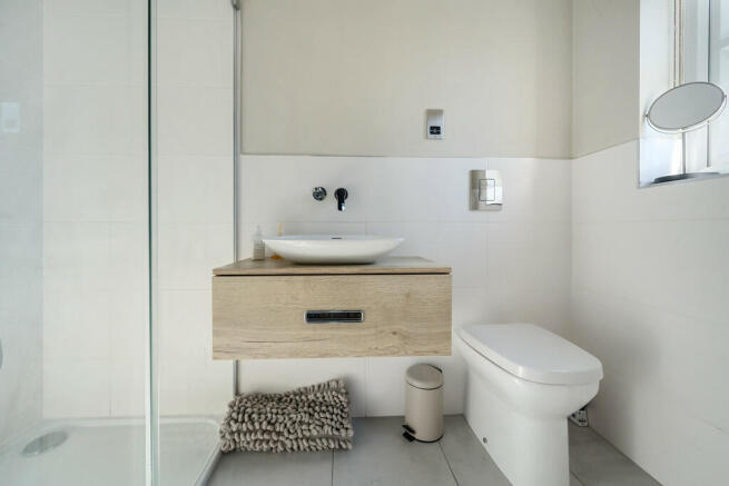 Ensuite Shower Ro...