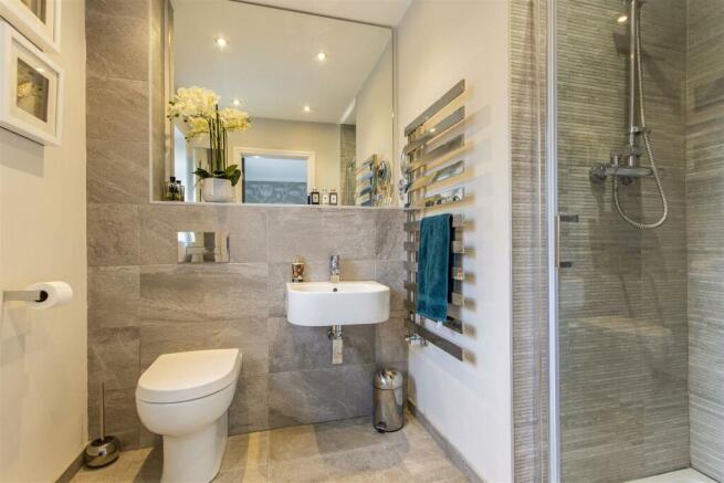 En Suite Shower Room