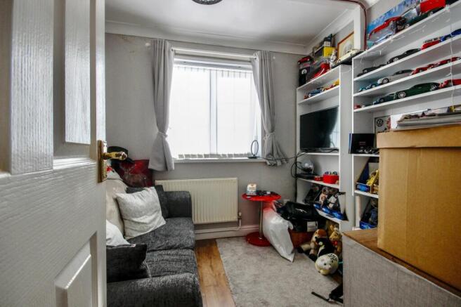 Photo 16