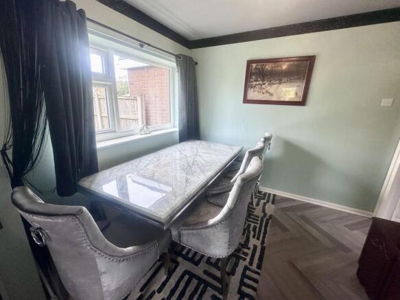 dining area 2