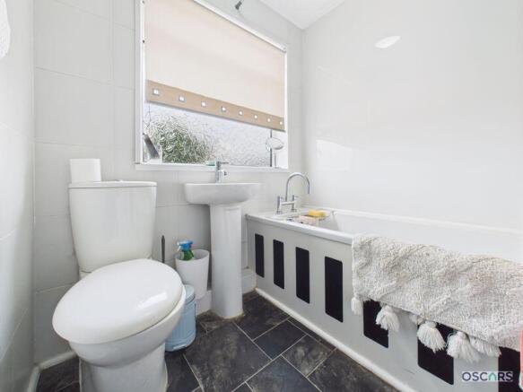 3 bed Terraced for sale Image 8