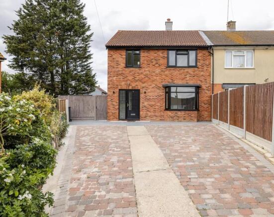 Deer Leap Grove, E4