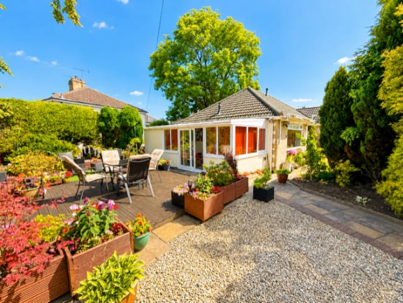 2 bed Bungalow for sale Image 11