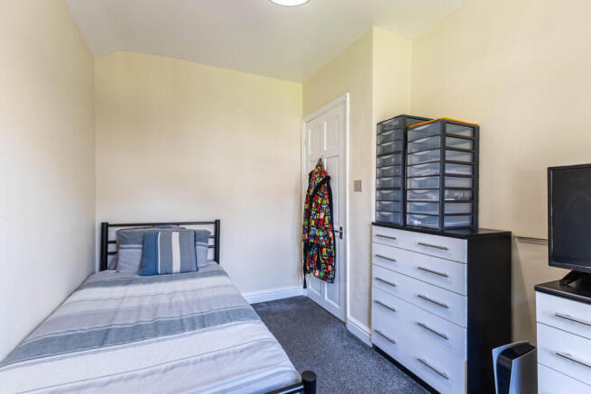 3 bed Semi-Detached for sale Image 10
