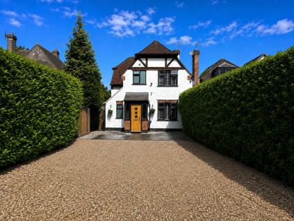 Old Woking Road, West Byfleet, KT14