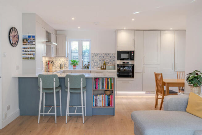 1418500-20-699db6...