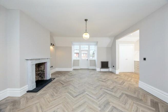 Third Avenue, Flat 11-005.jpg