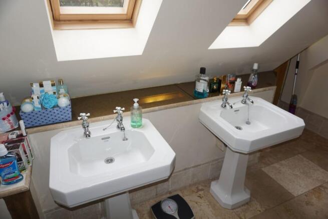 Master En-suite