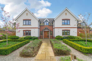 Inshalla, Hall Lane, Lutterworth LE17 4LN
