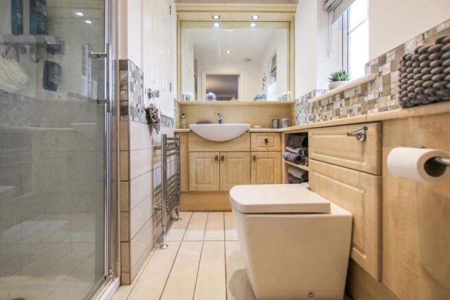 Master En-suite