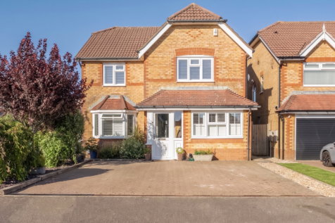 Heron Forstal Avenue, Hawkinge, CT18