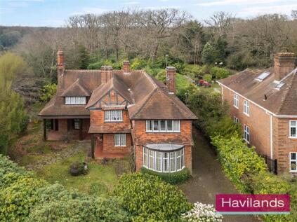 Broad Walk, London