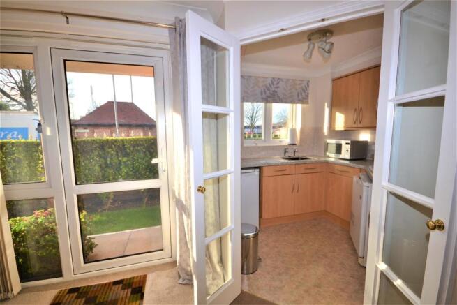 kitchen doors.JPG