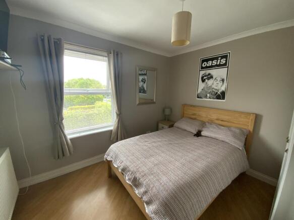 2 bed Terraced for sale Image 8