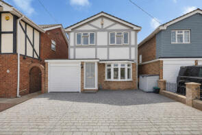 34a, Beverley Avenue, Canvey Island SS8 0BS