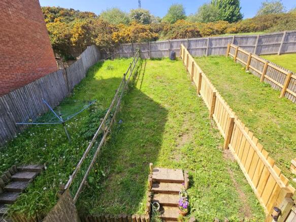2 bed Terraced for sale Image 11