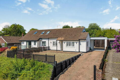 Crofts End, Sherington, Newport Pagnell, MK16 9ND