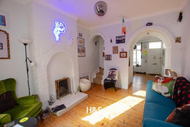 14 Southfield Road - rec2.jpg