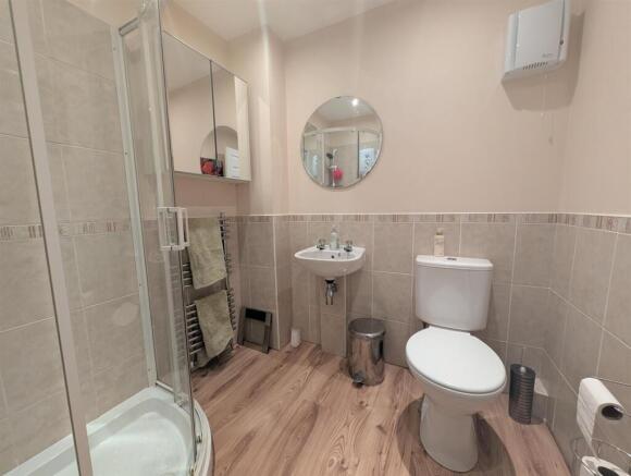 DOWNSTAIRS SHOWER ROOM