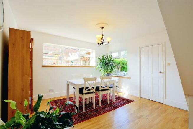 Dining Room_1.jpeg
