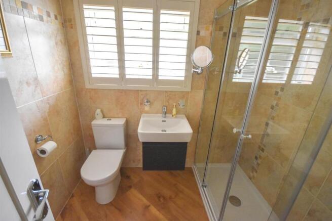 Family Shower room