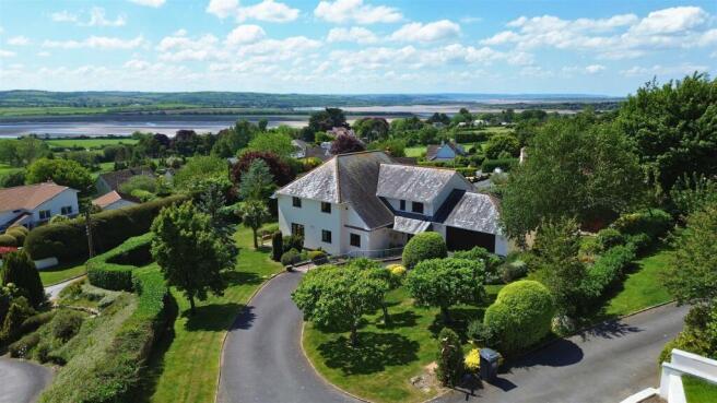 dji_fly_20250513_125338_276_1747137296914_photo_op