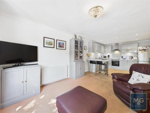 Open Plan Kitchen-Living Area