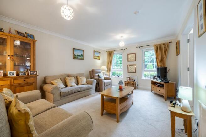 1, Braid Avenue, Cardross, Argyll And Bute G82 photo 4