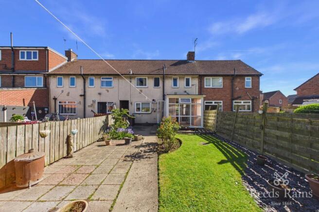 3 bed Terraced for sale Image 8