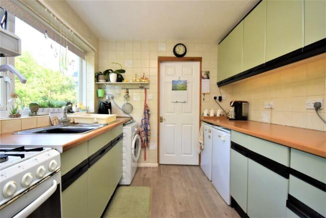 Kitchen..jpg