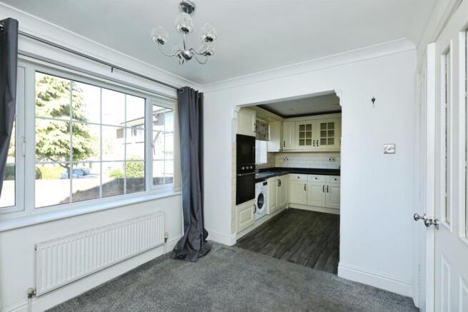 2 bed Semi-Detached for sale Image 6