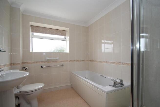 bathroom.JPG